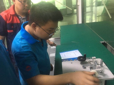 電線電纜制樣設(shè)備，軟線切片機(jī)